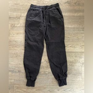 Gap black jogger dress pants size XS